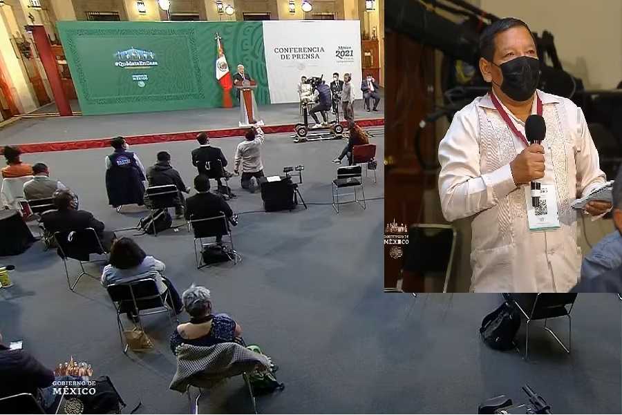 Reportero de Tamaulipas se arrodilla frente a AMLO