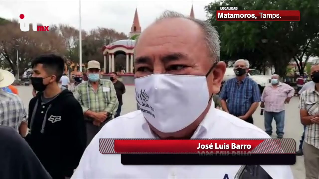 Se manifiestan Jubilados e Incapacitados frente a presidencia