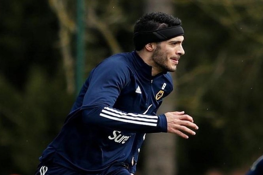 Raúl Jiménez regresa a las canchas y de titular
