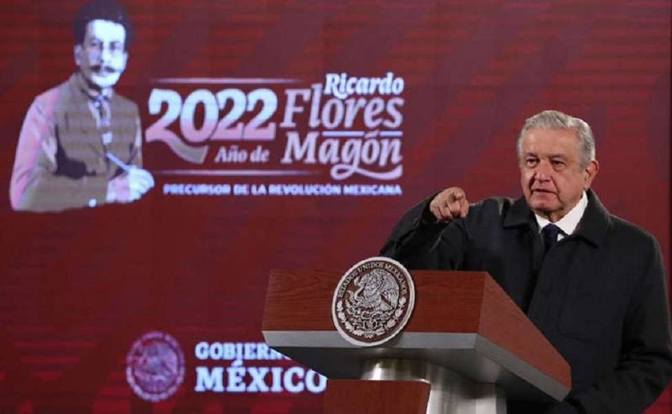 Ofrece AMLO ayuda para destrabar venta de Banamex