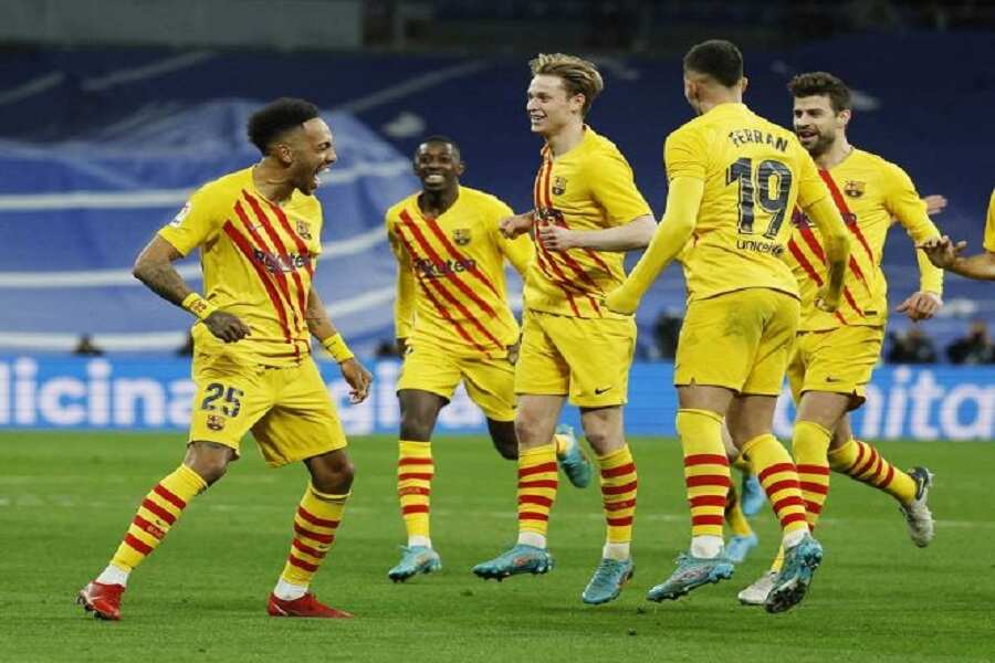 Barcelona humilla al Real Madrid en el Bernabéu