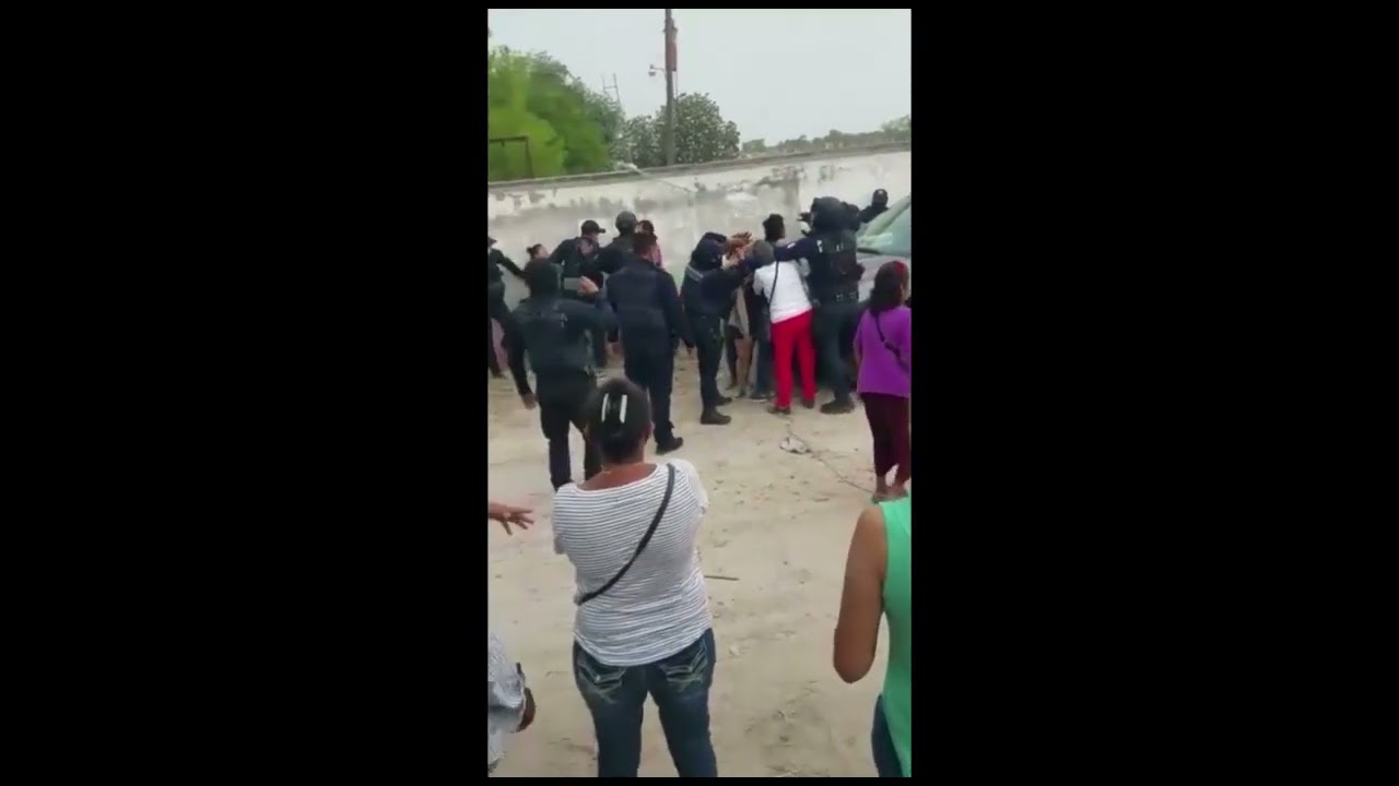 Pelea entre Invasores del dorado y policías en Reynosa