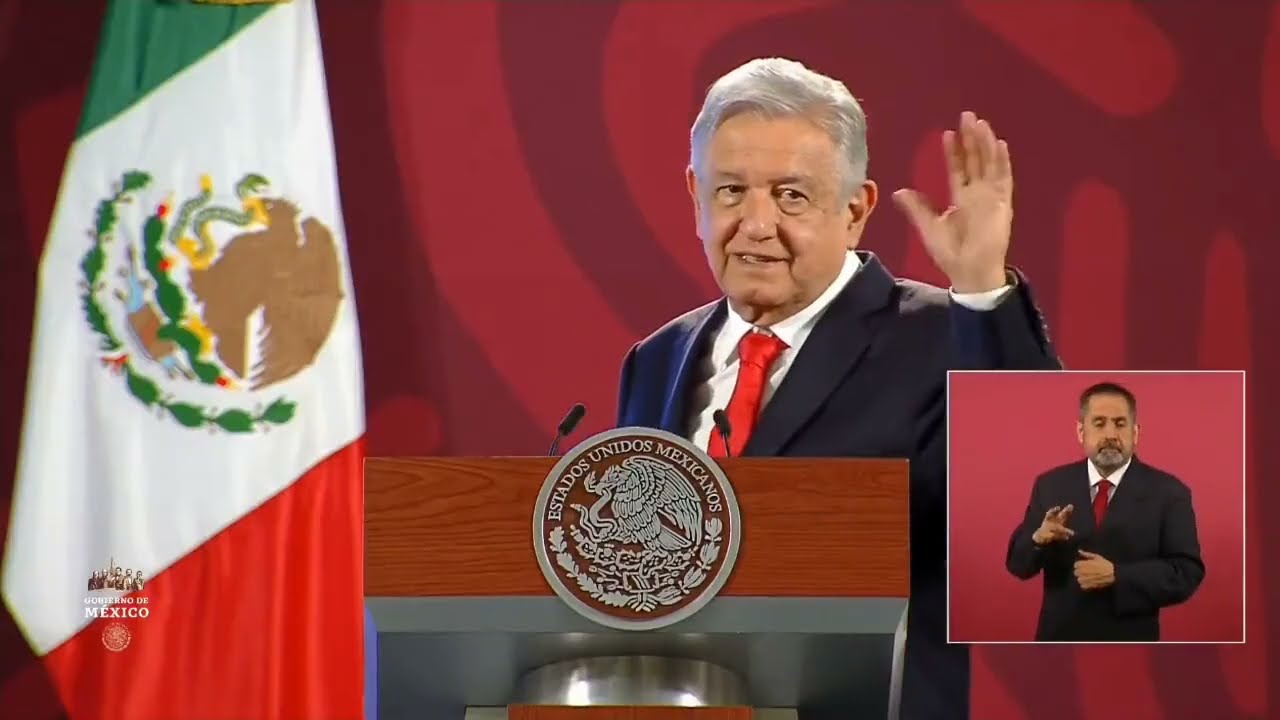 ‘Regreso de EPN a México es decisión de la FGR’, dice AMLO