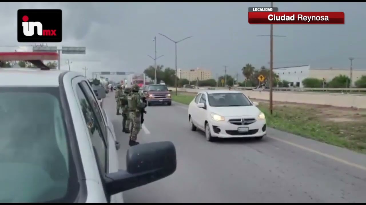 Vuelca pipa cargada de diesel