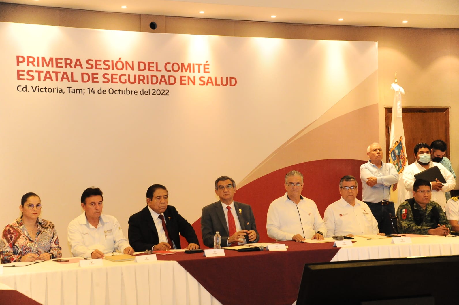 Instala Gobernador Comité Estatal de Salud
