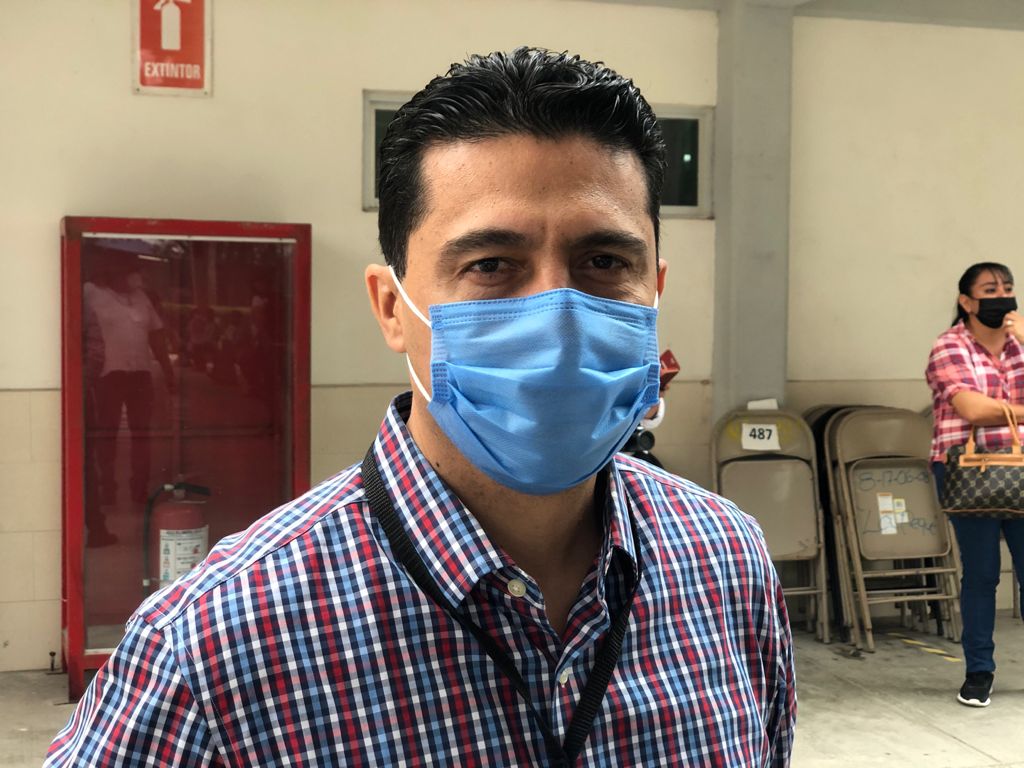 Pide licencia Mario López en sesión de cabildo urgente, nombraran a Ballesteros como interino