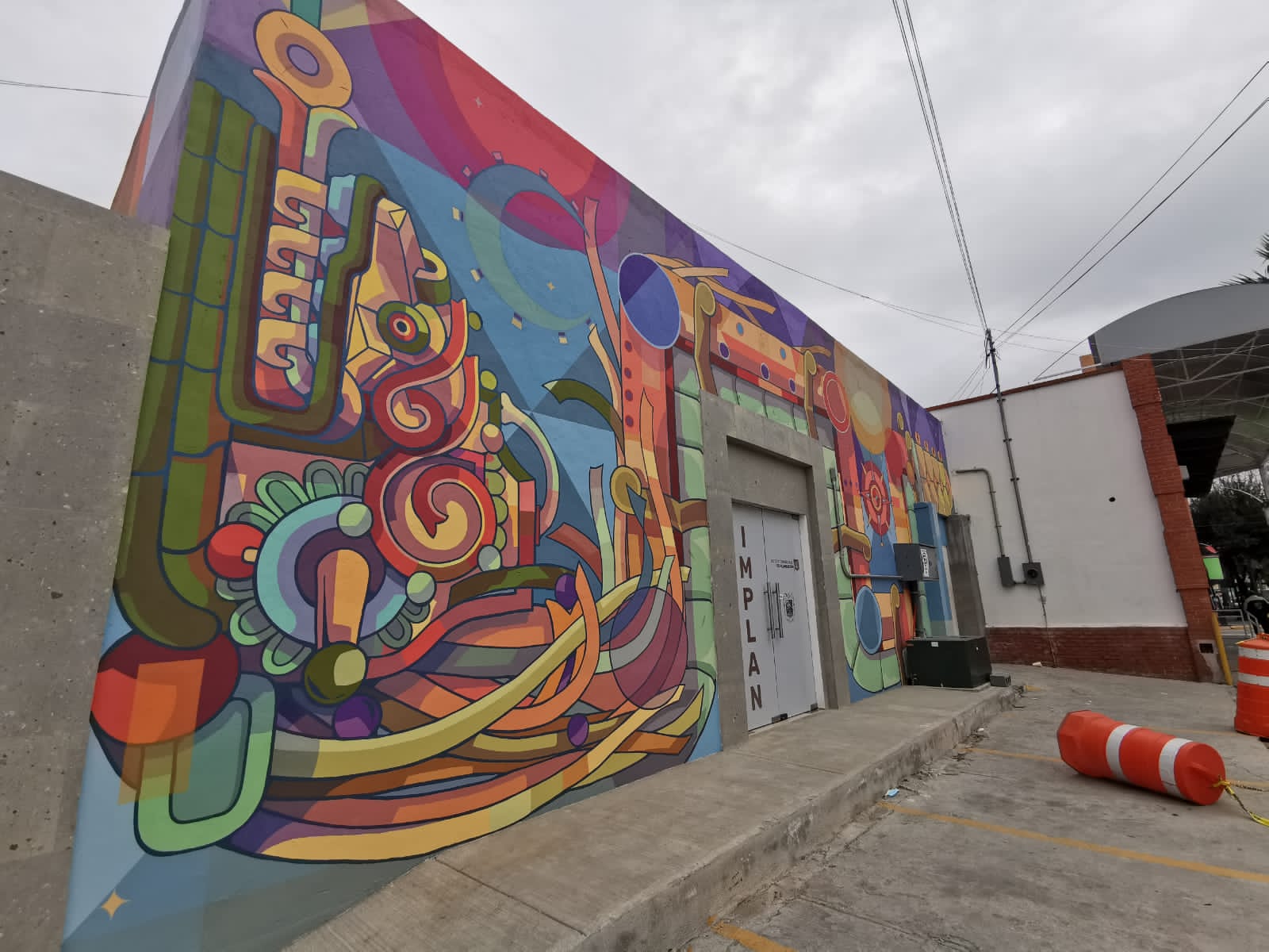 Artistas cambian imagen urbanística de Reynosa