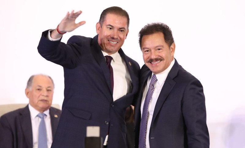 Justino Arriaga se une a bancada de Morena
