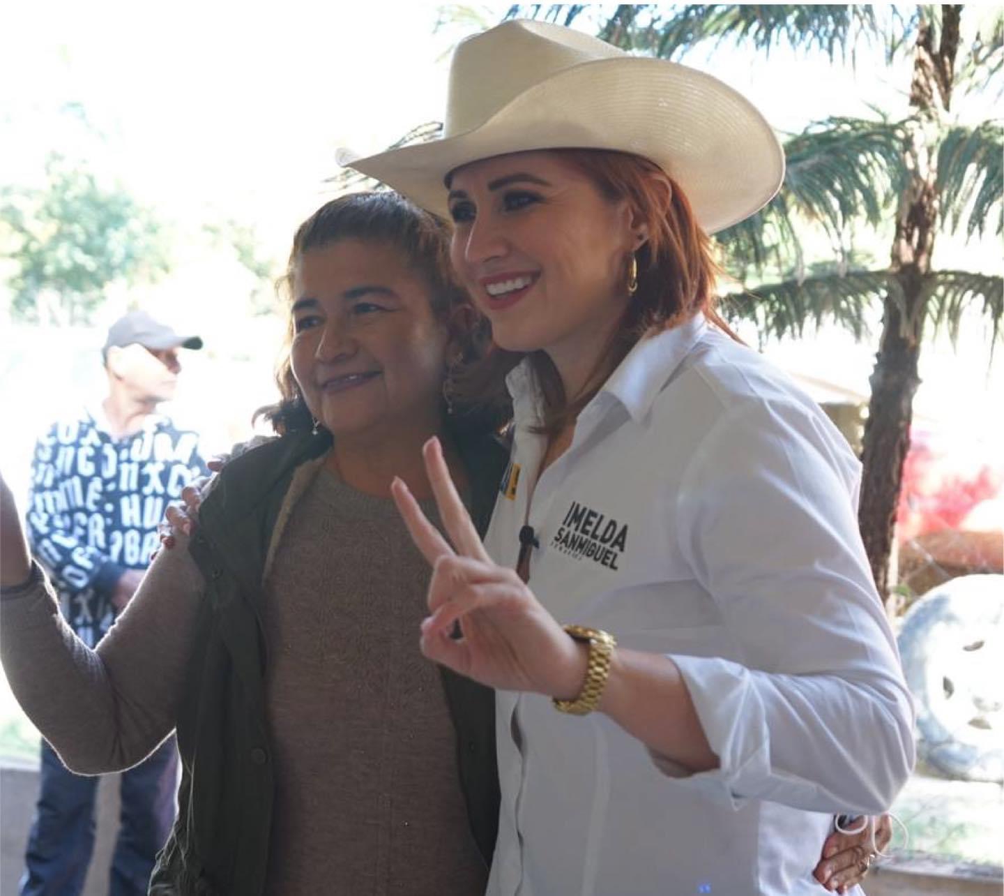 IMELDA SANMIGUEL RECIBE RESPALDO DE REYNOSENSES 