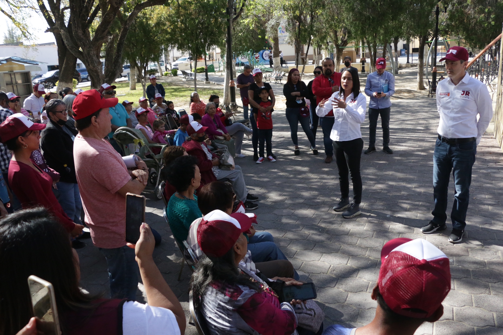 Regresaré y juntos legislaremos, dice JR a estructuras de Morena en la ribereña