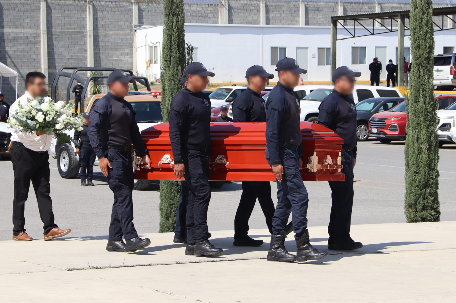 Rinden honores fúnebres a policía fallecido en Matamoros