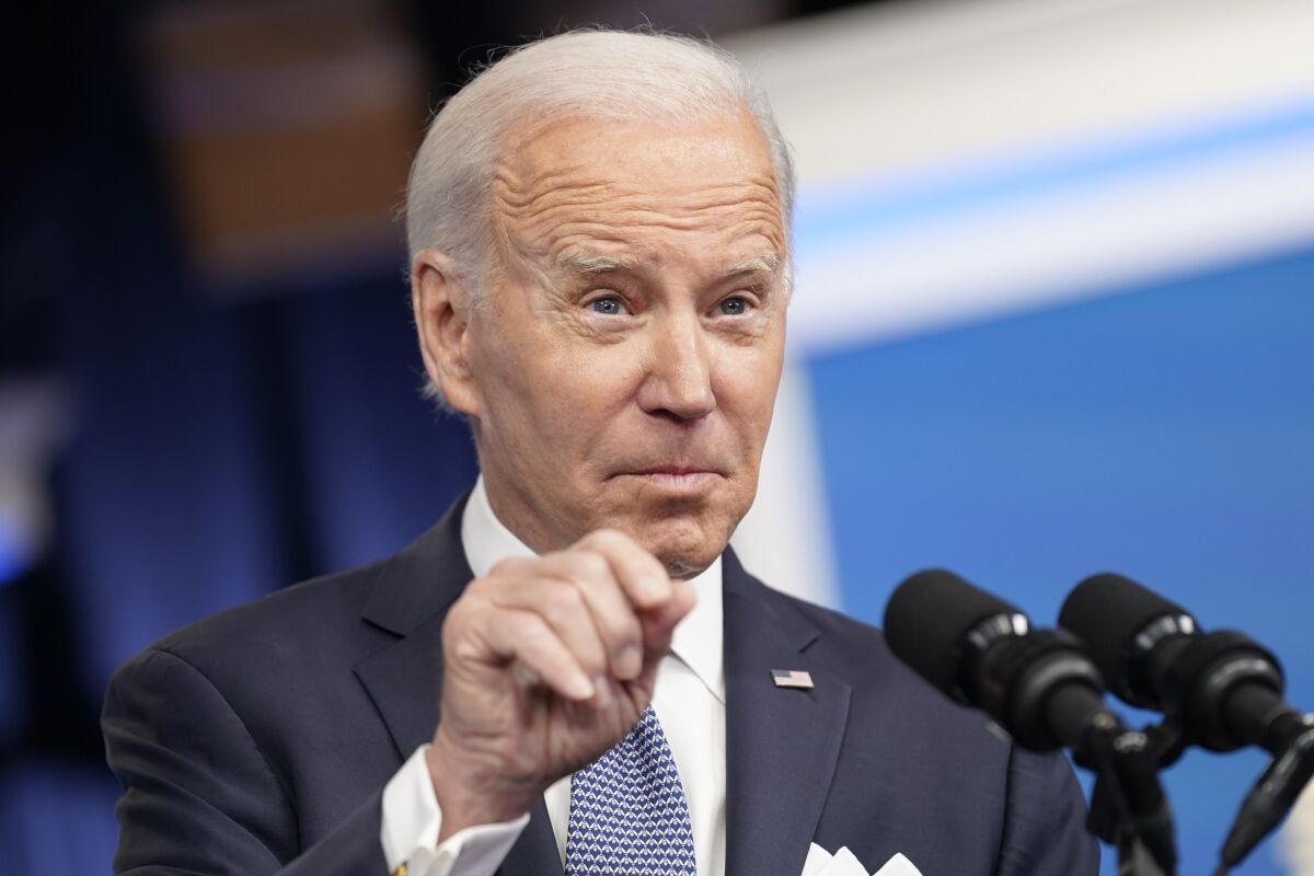 Operaron a Biden por una lesión cancerosa