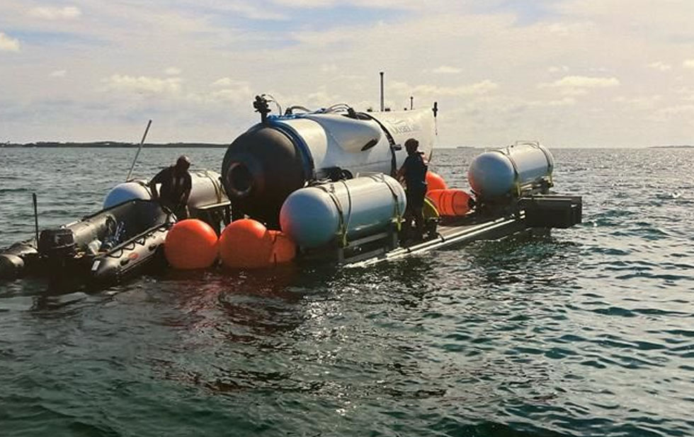 Desaparece submarino que exploraba restos del Titanic