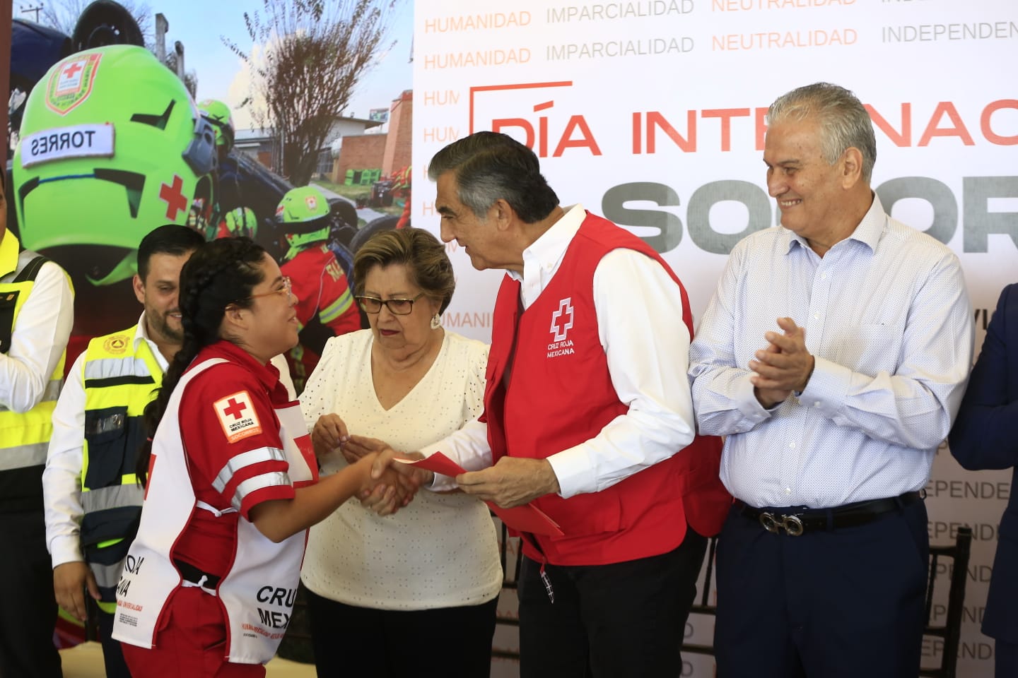 Preside Américo evento del Día del Socorrista