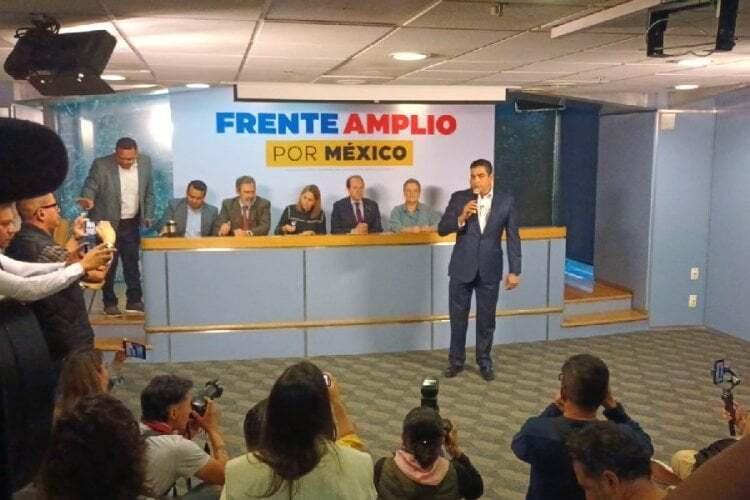 Ismael registra a su hermano Francisco García Cabeza de Vaca