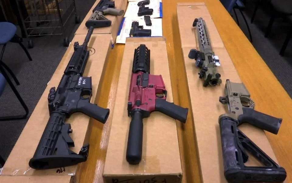 Revive Suprema Corte de EU regulación de ‘armas fantasma