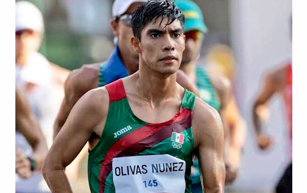 Marca olímpica y top 20 para Andrés Olivas en Budapest