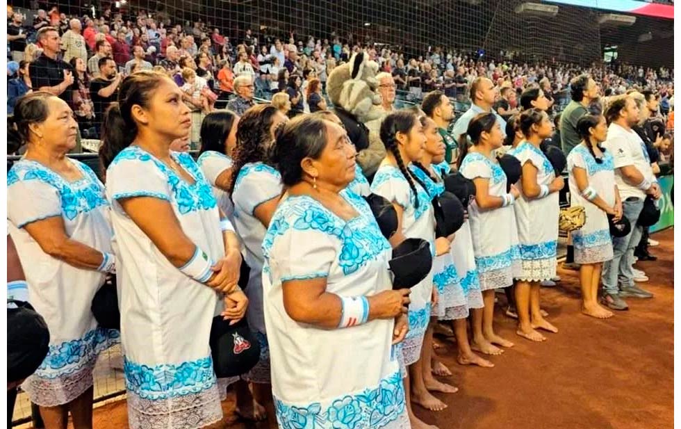Deslumbran softbolistas mayas en las Grandes Ligas
