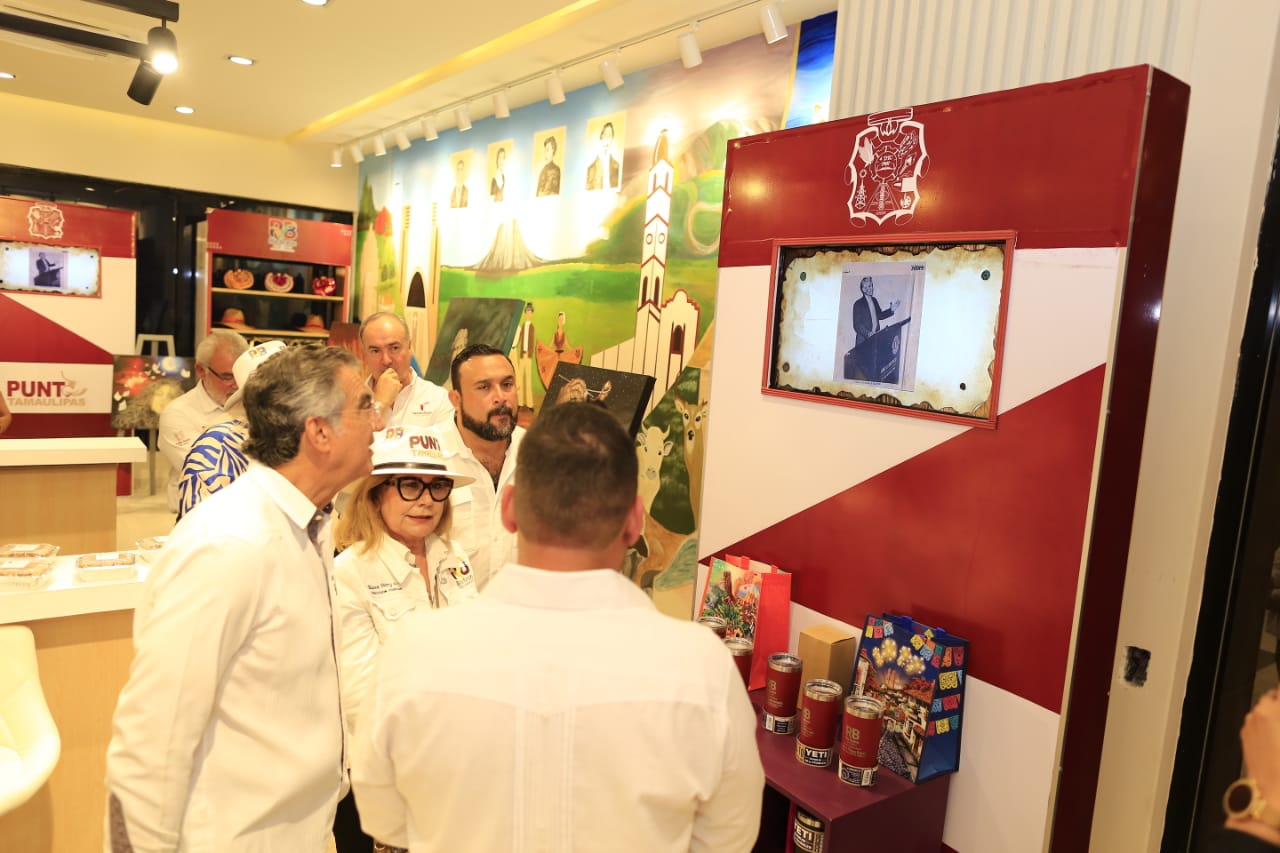 Visita gobernador exposición de Río Bravo en “Punto Tamaulipas”