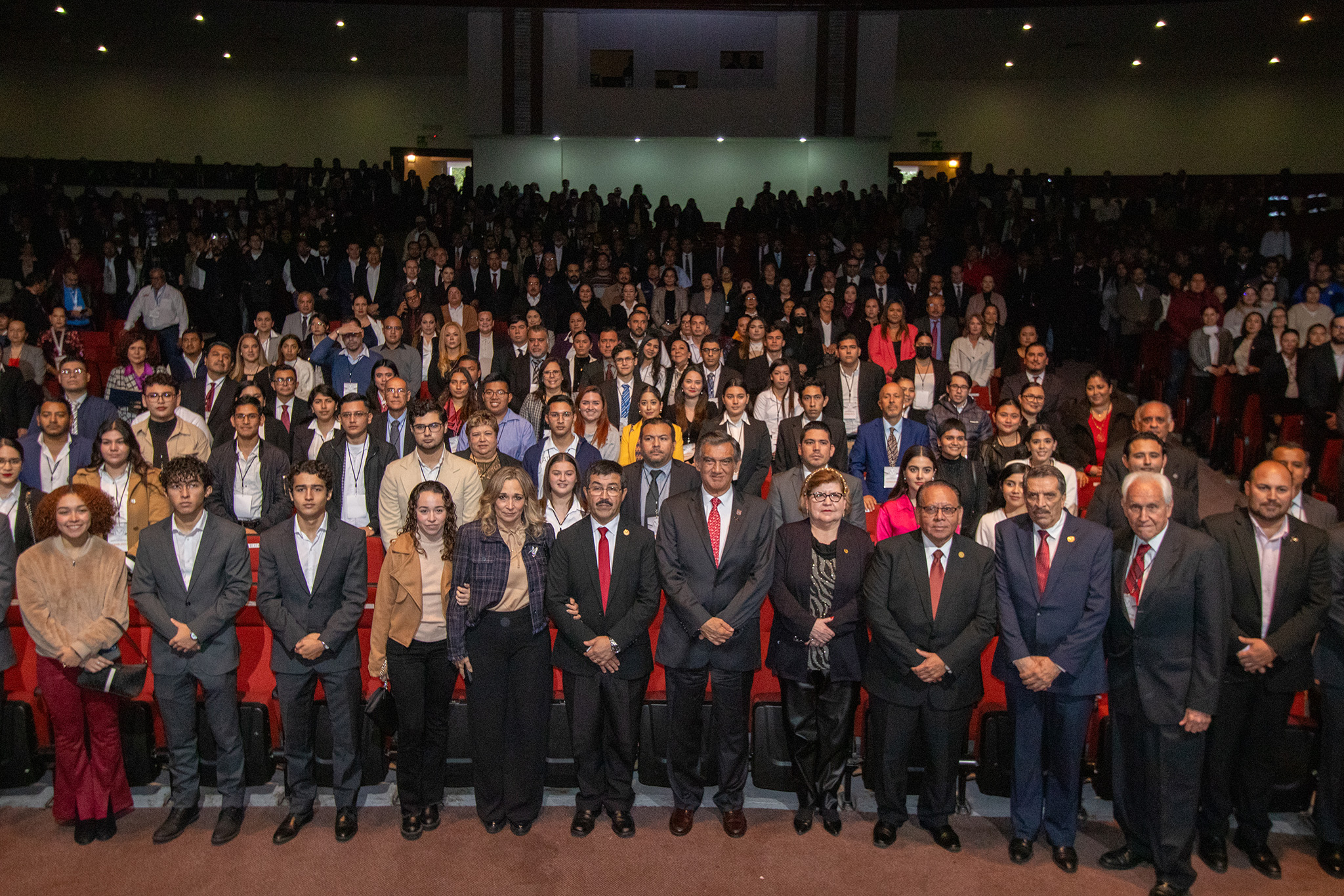 Reafirma el gobernador Américo Villarreal todo su respaldo a la UAT