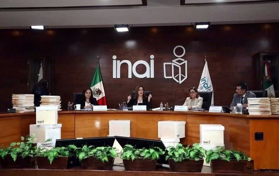 Apremia jueza a Senado a nombrar comisionados del INAI