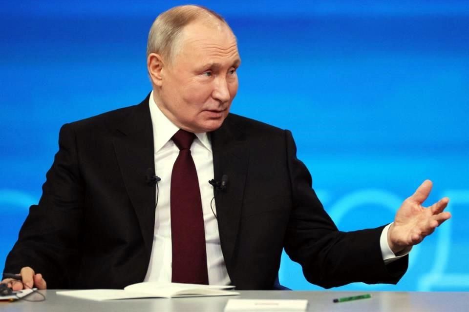 Dolarizar es una pérdida de soberanía argentina, dice Putin