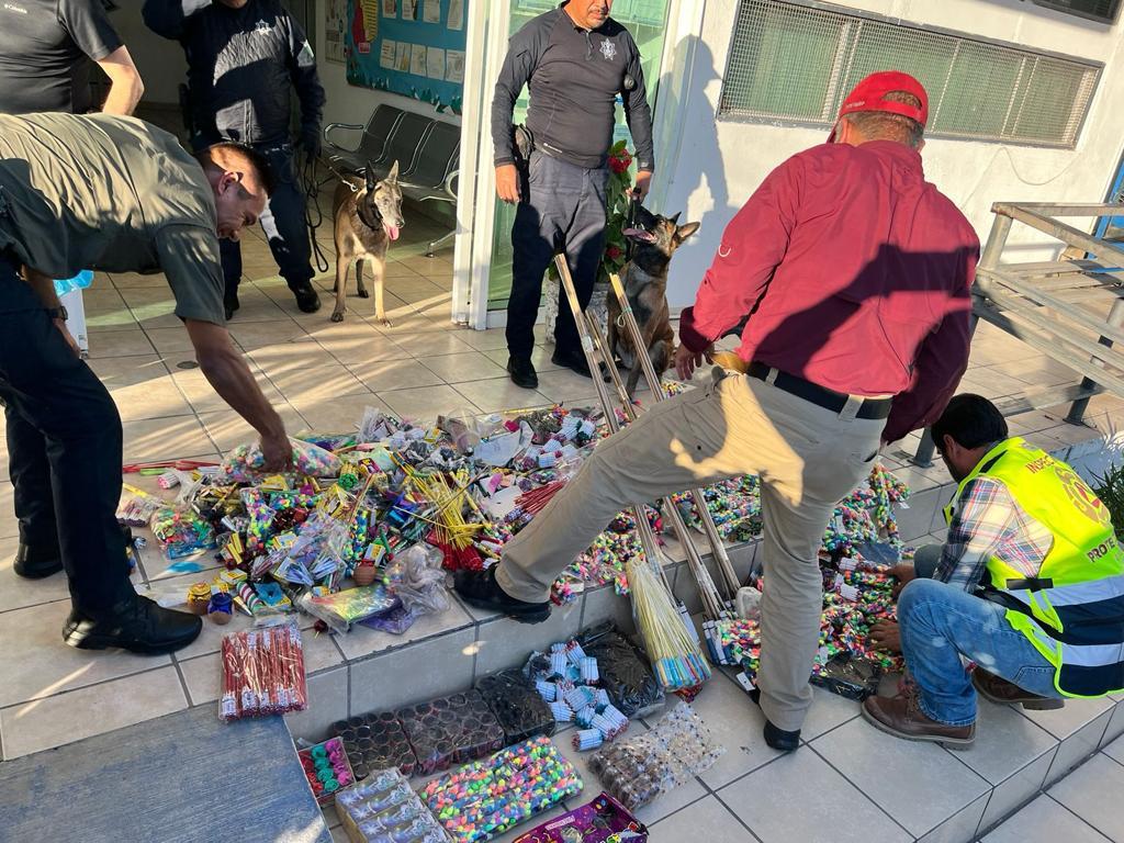 Guardia Estatal participa en operativo de verificación de venta de pirotecnia