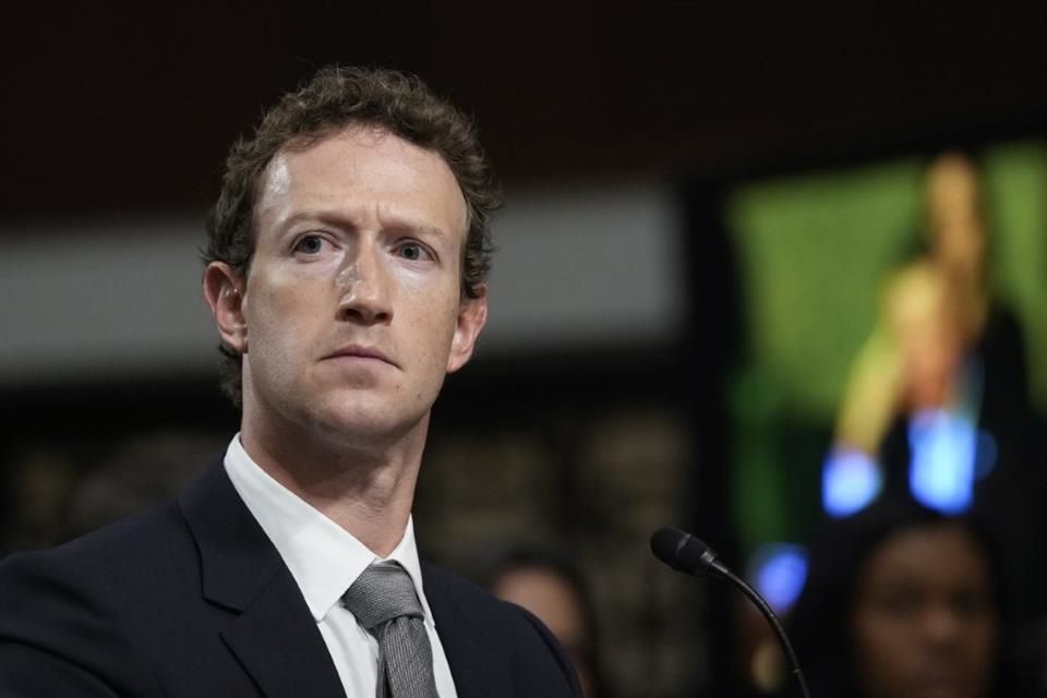 Se disculpa Zuckerberg sobre protección de niños