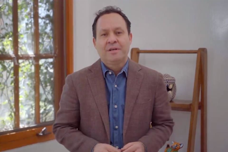 Respaldaría MC la mitad de las iniciativas de AMLO