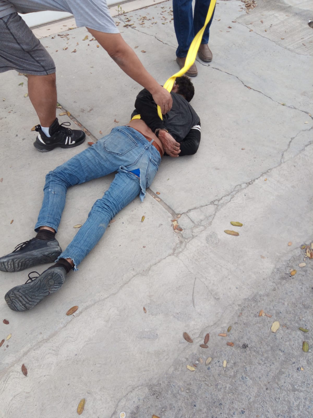 Vecinos de Valle Alto detuvieron a ladrón