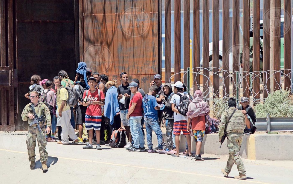 EU permitió a Texas arrestar a sospechosos de cruce ilegal