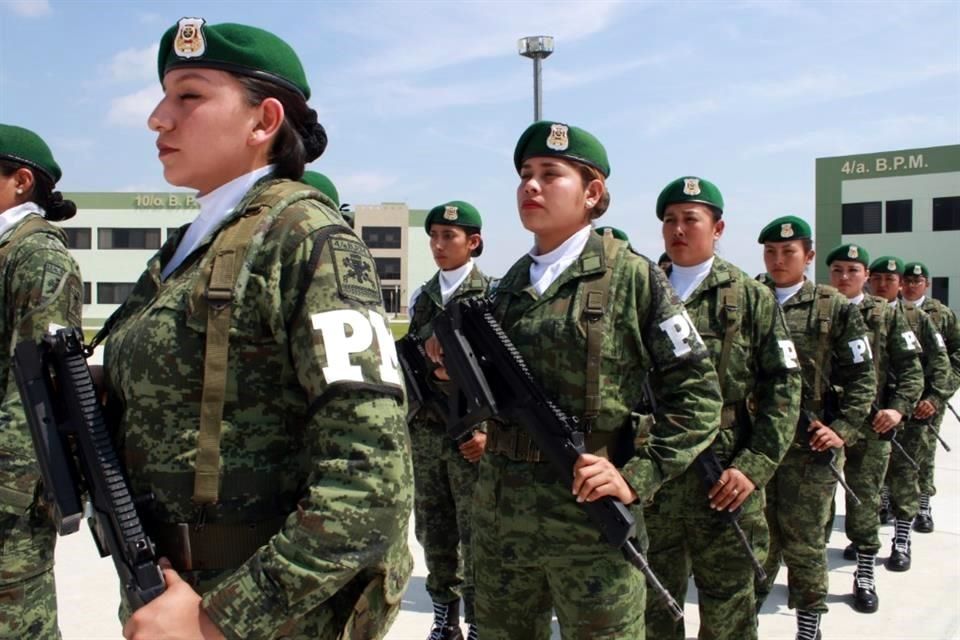 Avalan que mujeres puedan encabezar la Sedena