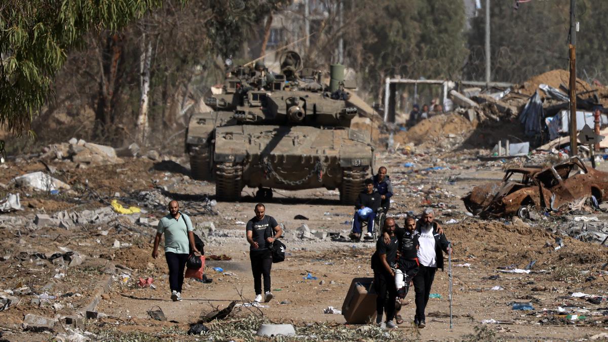 Mujer rehén de Hamas, cuenta el traumático proceso que vivió durante su secuestro