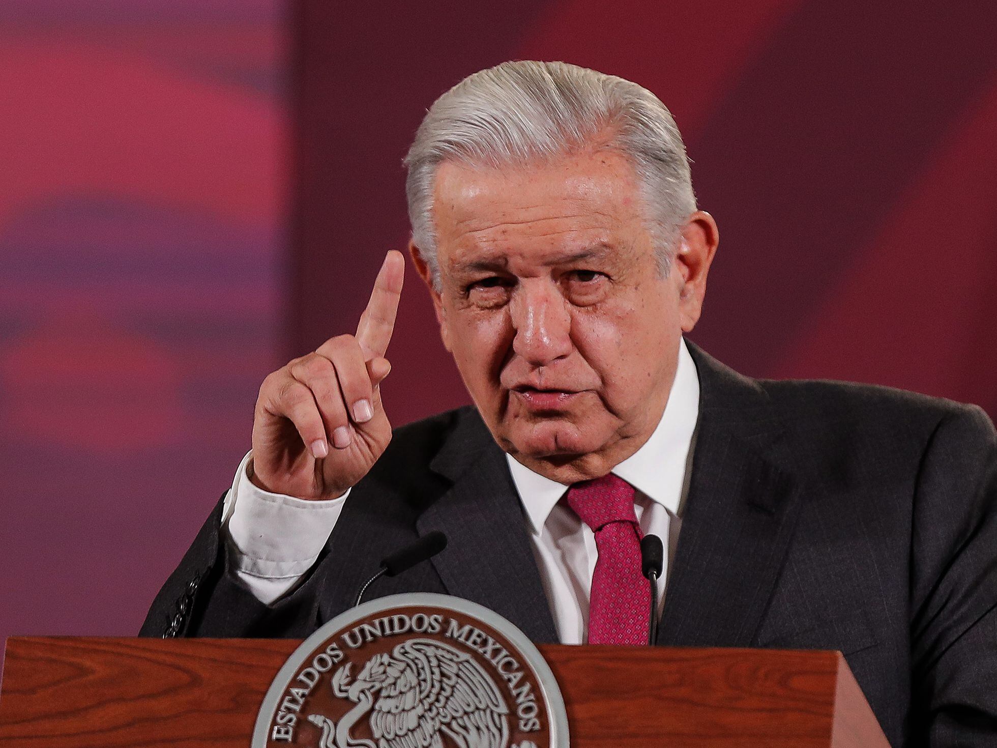 AMLO pidió a Israel dialogar pacíficamente tras ataque de Irán