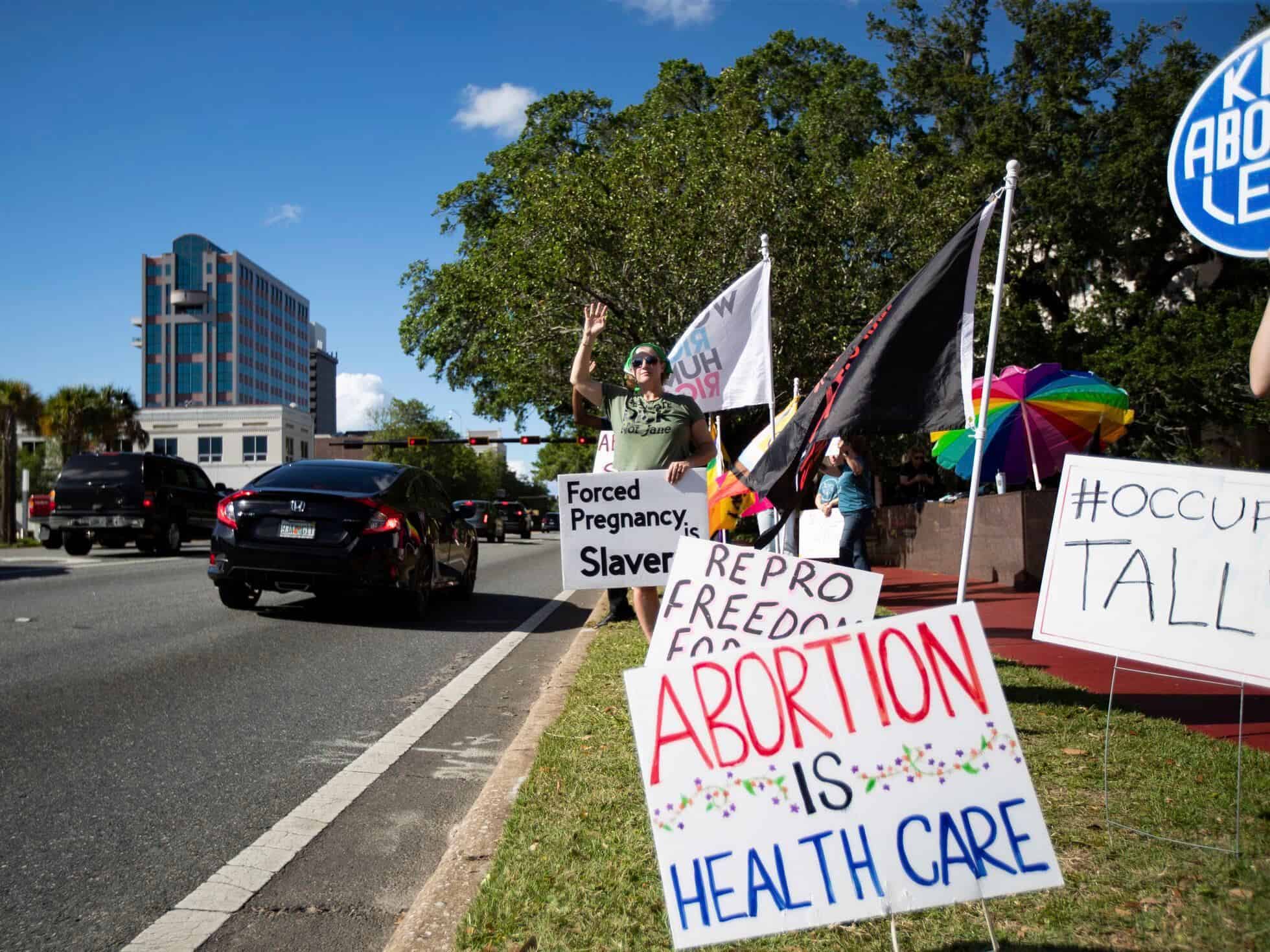 Nueva ley limita el aborto en Florida
