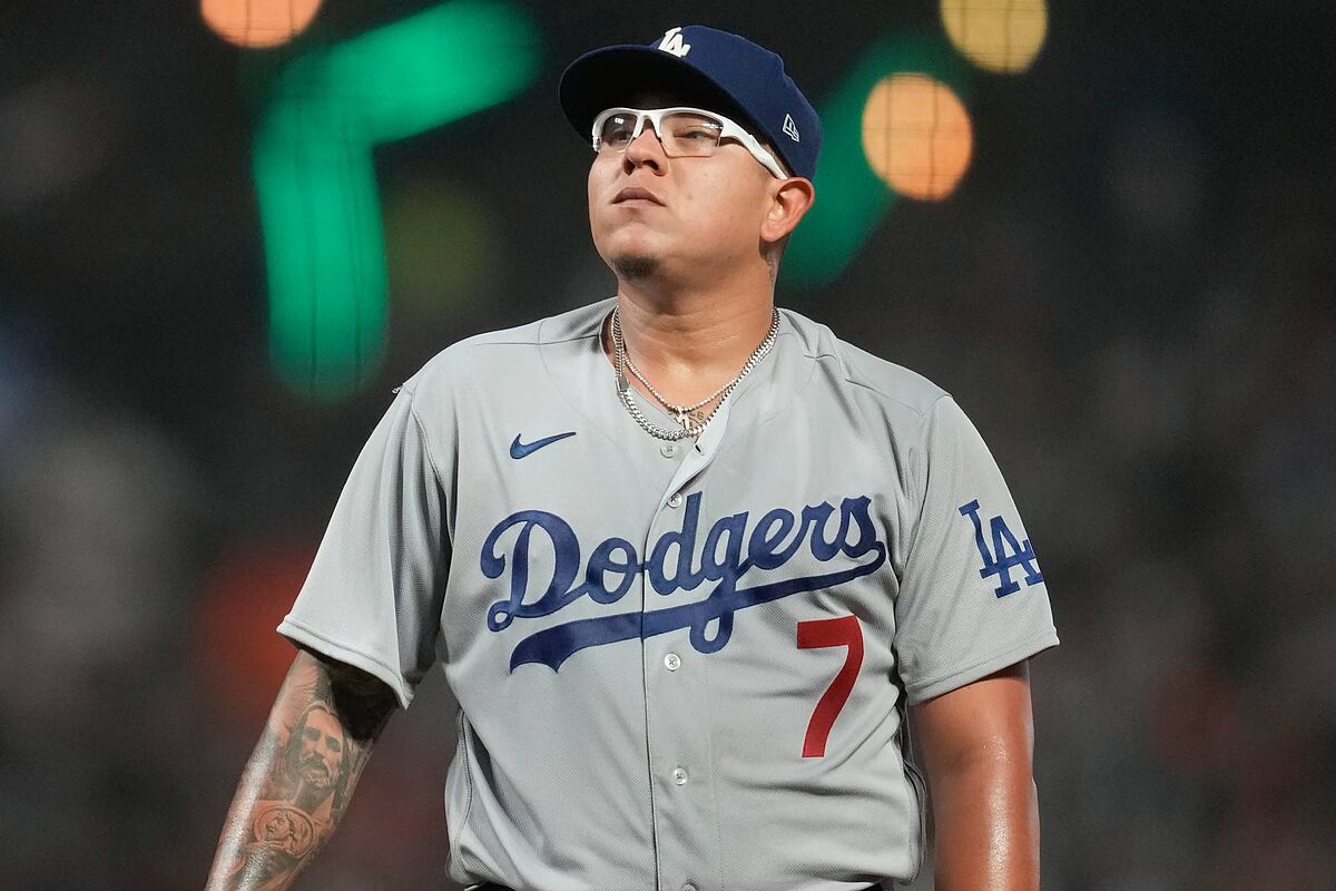 Julio Urías sería suspendido por 3 años de Grandes Ligas