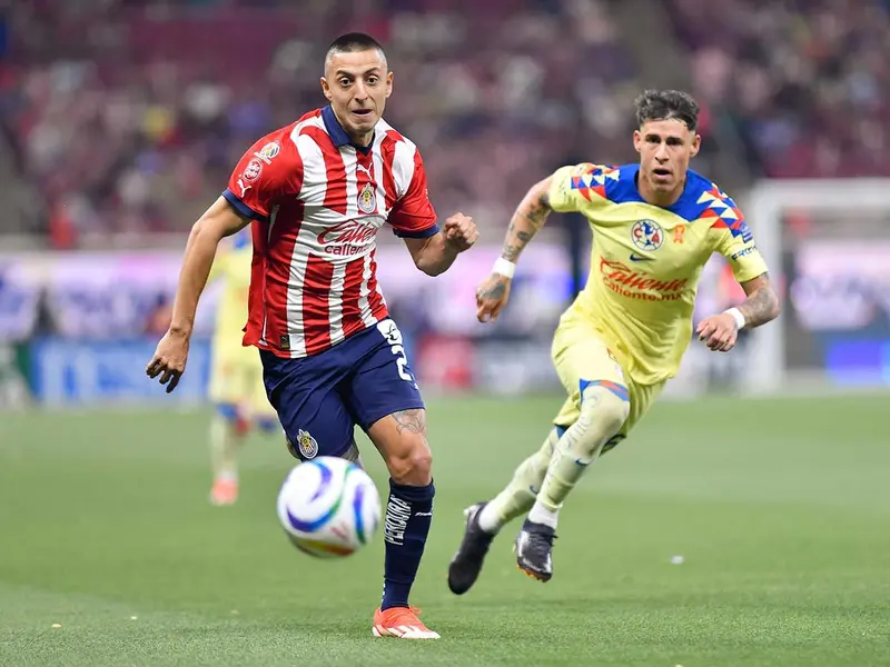 Chivas domina recientemente al América en el Estadio Azteca
