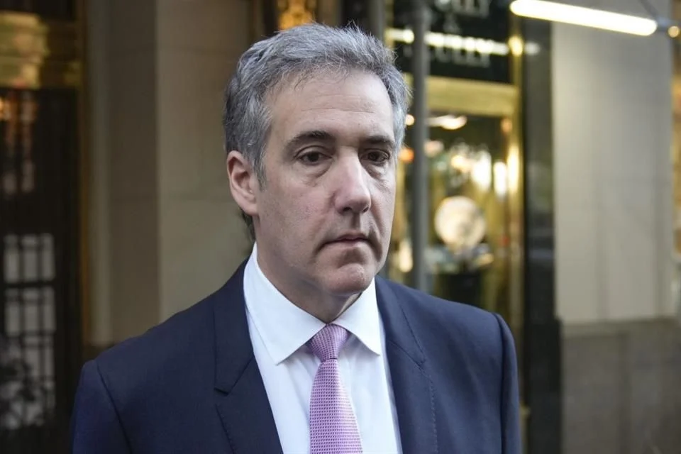 Admite Cohen en juicio que robó dinero a Organización Trump