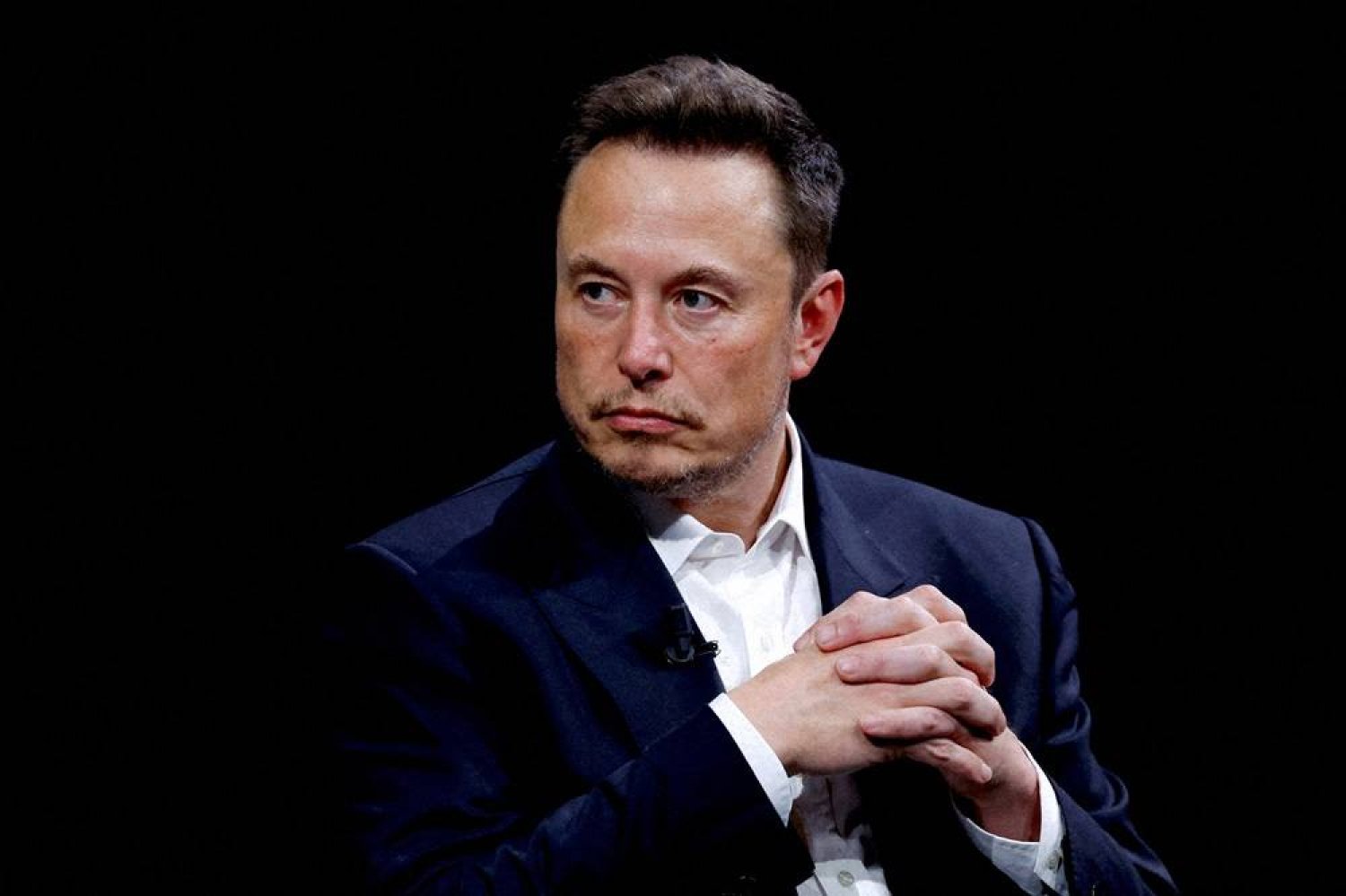Trump planea ceder cargo a Musk si gana elecciones
