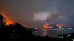 Incendio en Valle de Bravo se encuentra controlado en un 60%