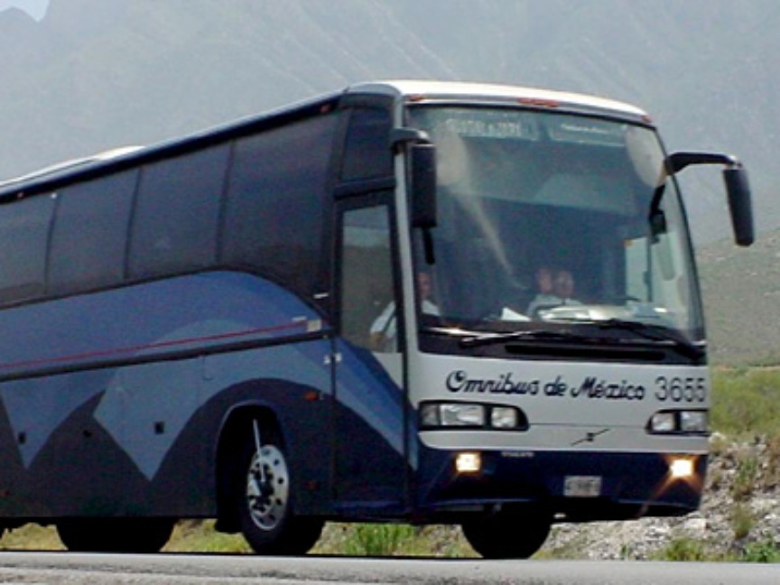 Fallece persona de la tercera edad en unidad de transporte de pasajeros