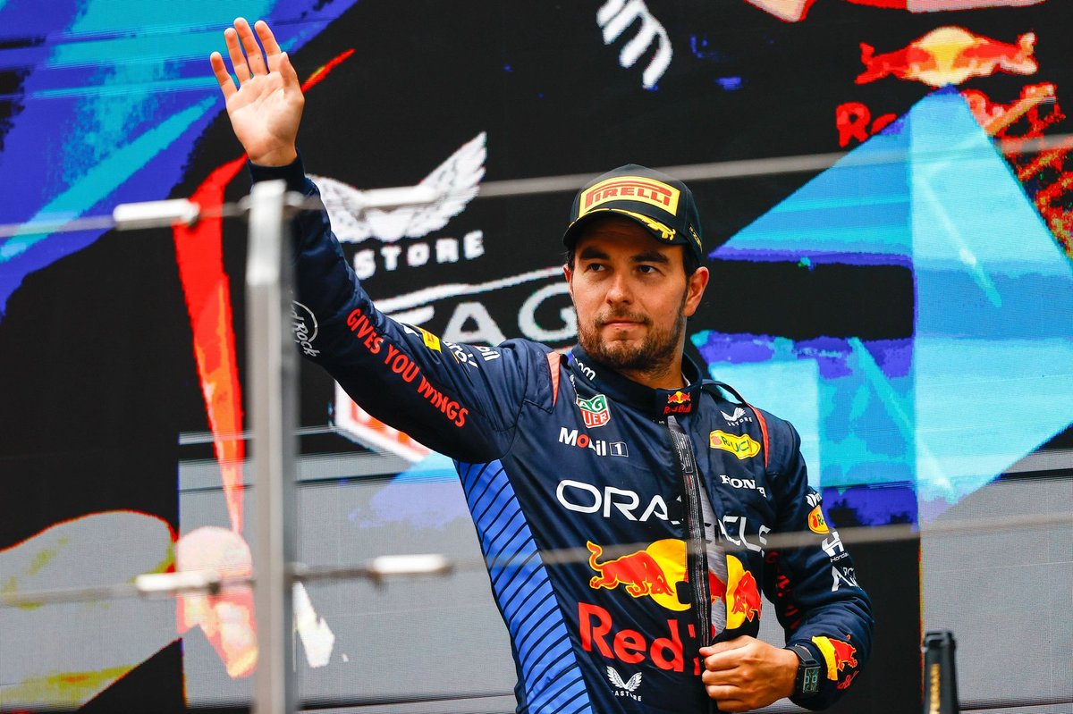 “Dondequiera que actúe causará un impacto” expresó Checo sobre la salida de Newey