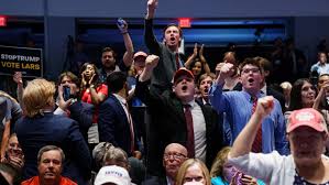 Trump es abucheado e interrumpido en convención libertaria