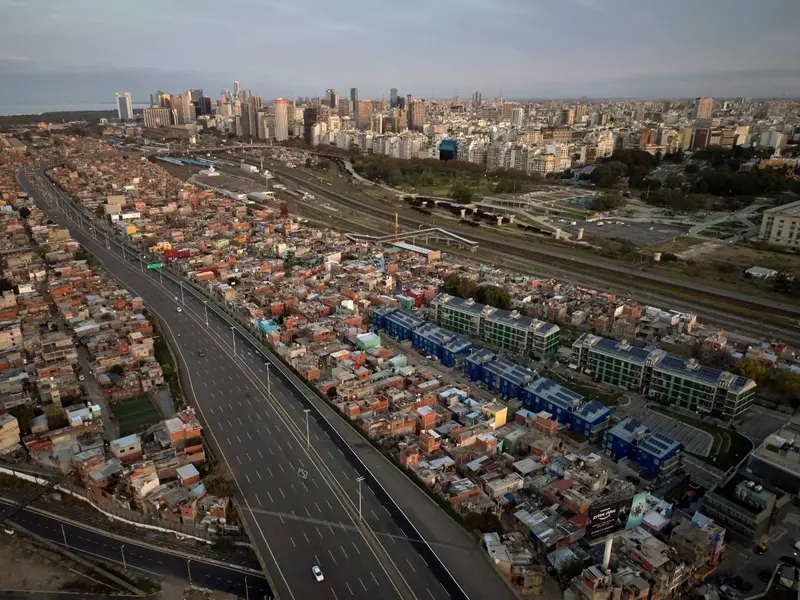 Argentina ya tiene al 55% de su población en la pobreza