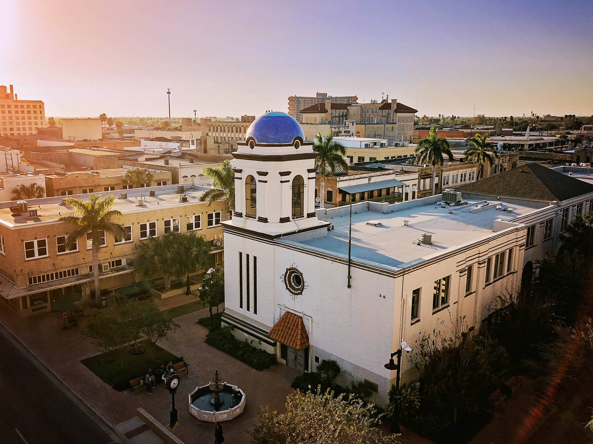McAllen y Brownsville entre los 100 mejores lugares para vivir según encuesta de EE. UU