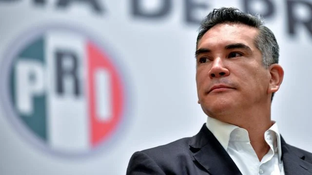 Alito no descarta que partido cambie de siglas y logo