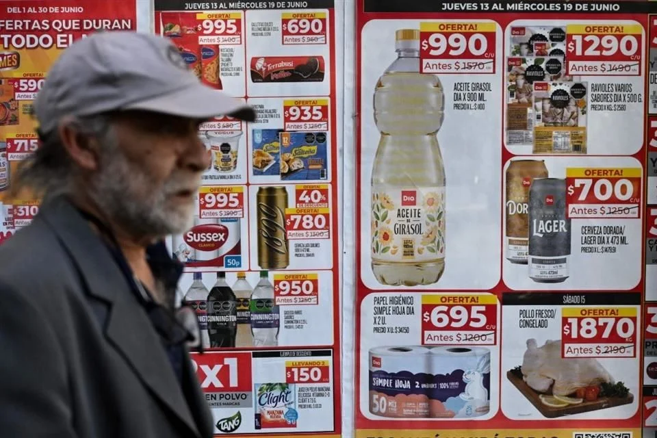 ‘Es un lujo comer’, dicen argentinos en medio de recesión