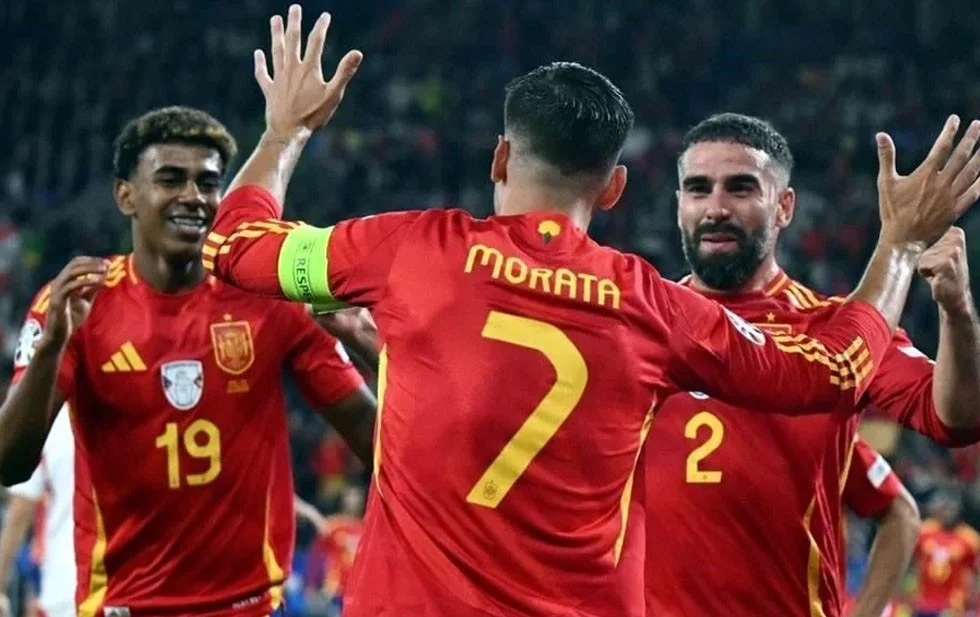 España se mete a Octavos de la Euro tras vencer a Italia