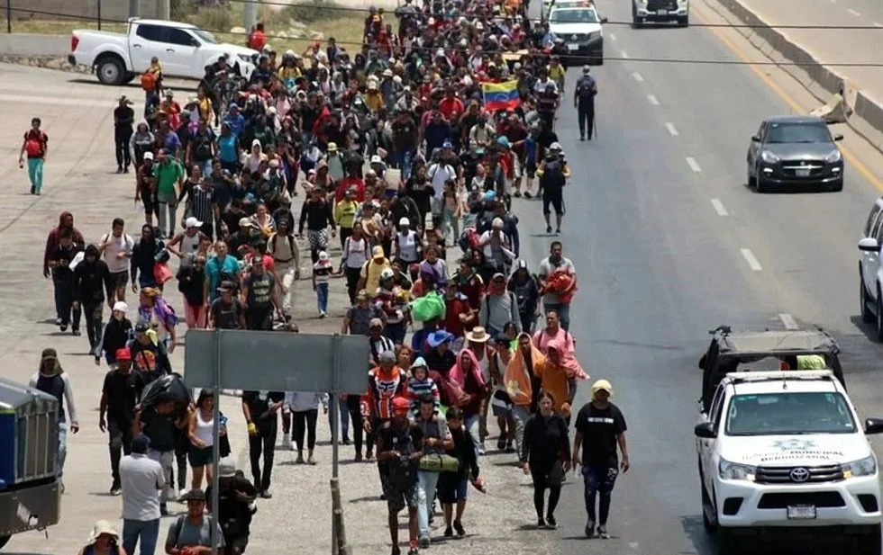 Plantean estrategia migratoria transexenal
