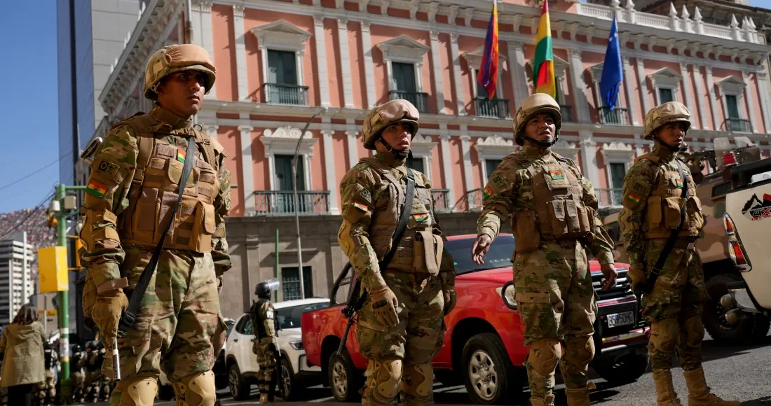FRACASA GOLPE DE ESTADO EN BOLIVIA; DESTITUYEN A COMANDANTE QUE INICIO MOVILIZACIÓN